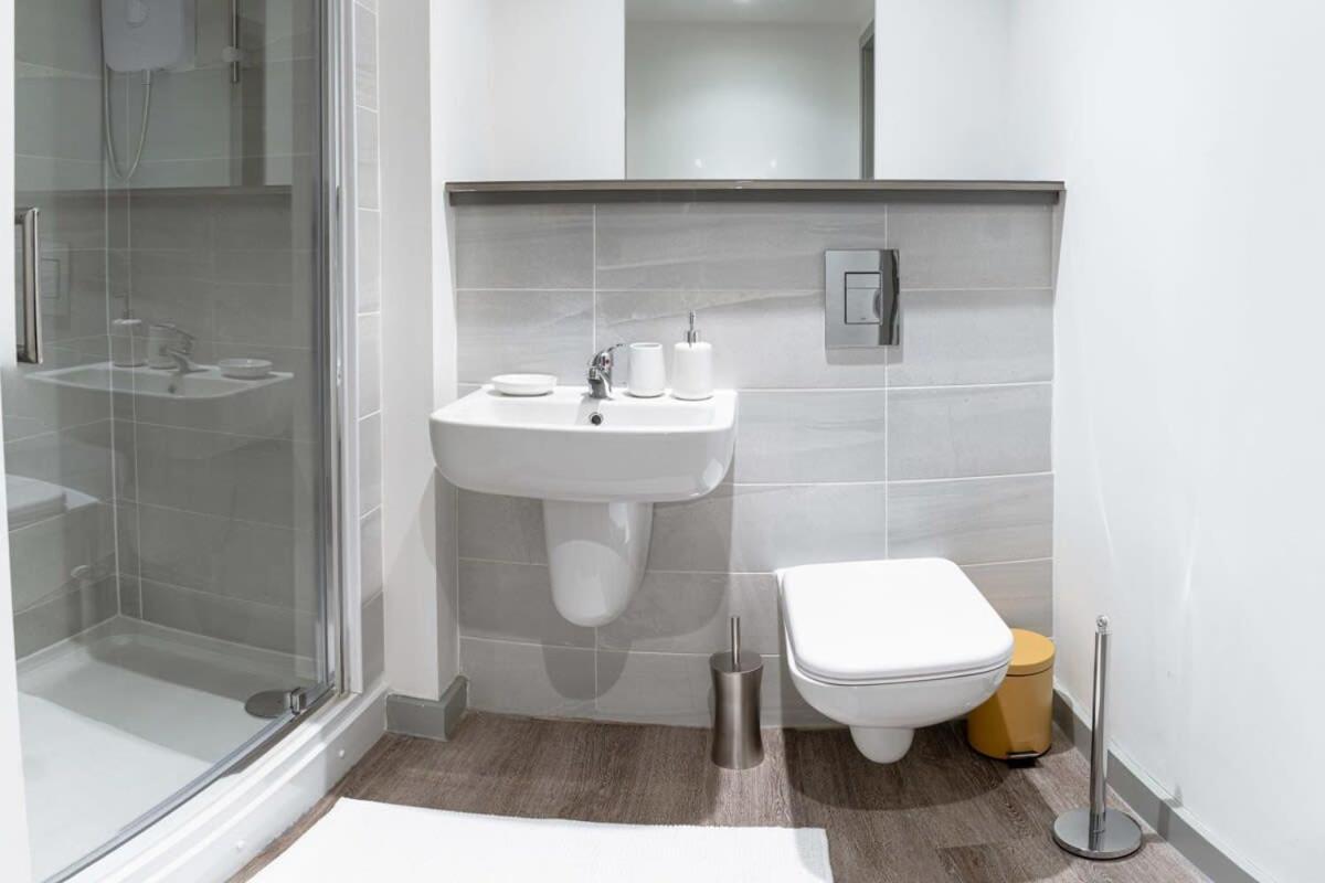 Contemporary 1 Bed Apartment In Central 리버풀 외부 사진