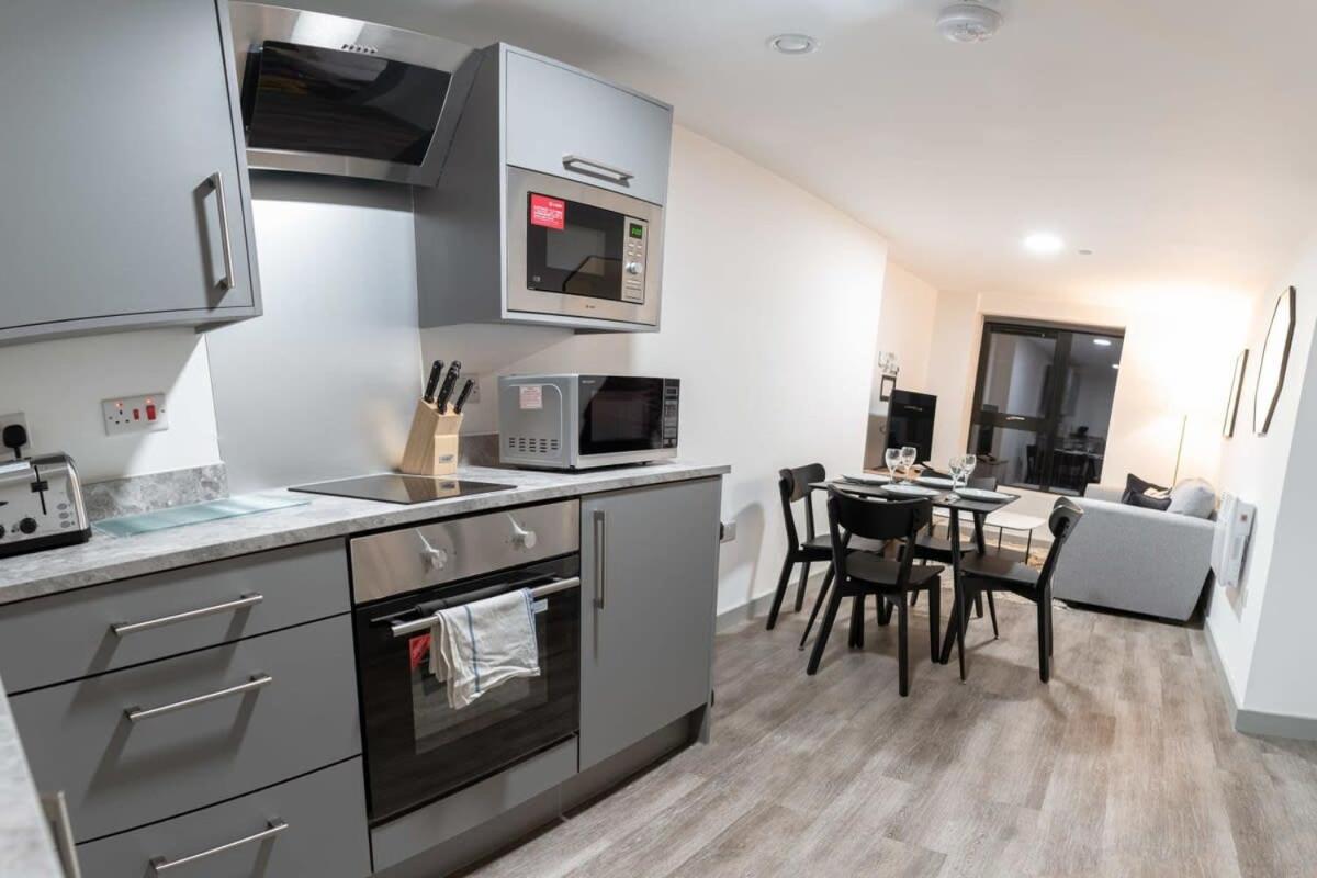 Contemporary 1 Bed Apartment In Central 리버풀 외부 사진