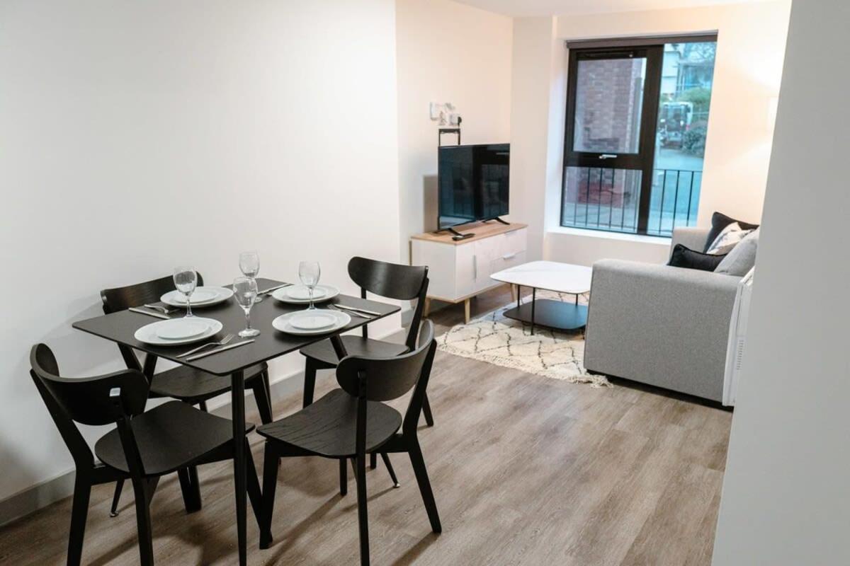 Contemporary 1 Bed Apartment In Central 리버풀 외부 사진